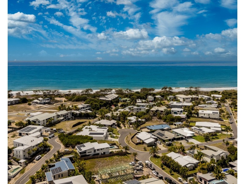 15 Marine Parade, Agnes Water QLD 4677