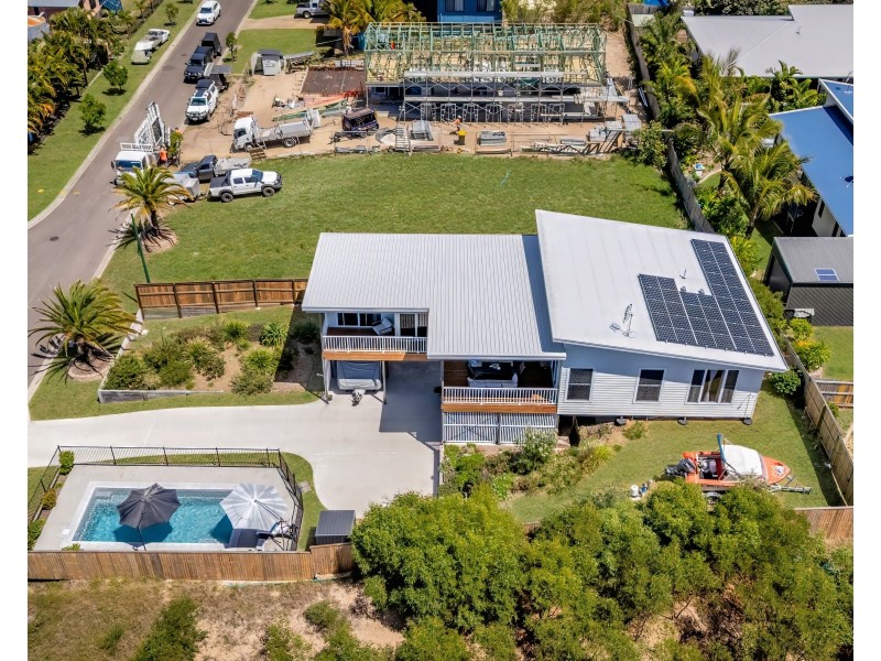 15 Marine Parade, Agnes Water QLD 4677