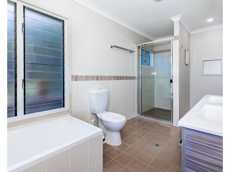 340 Anderson Way, Agnes Water QLD 4677