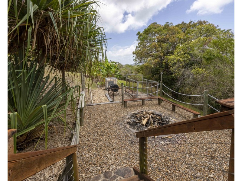 183 Rafting Ground Road, Agnes Water QLD 4677