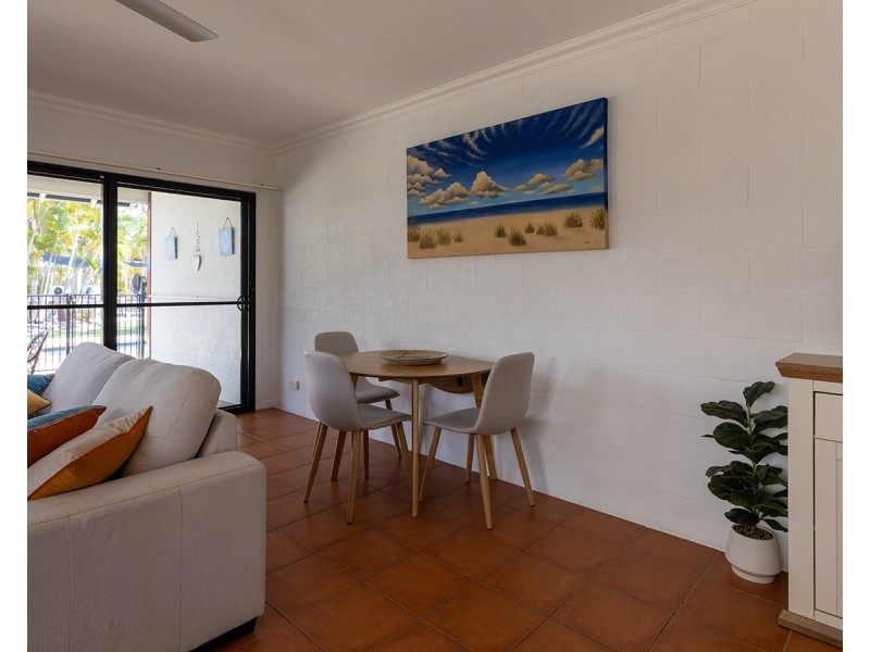 33/2 Beaches Village Circuit, Agnes Water QLD 4677