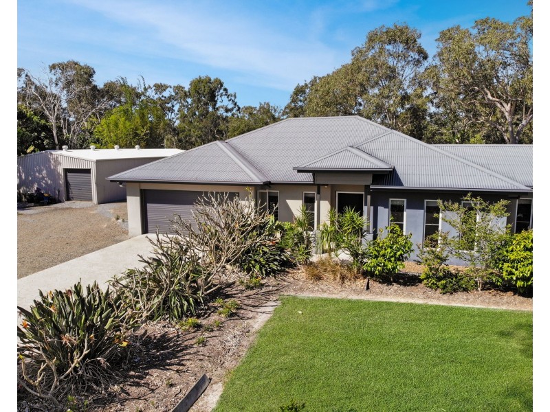 111 Jakeman Drive, Agnes Water QLD 4677