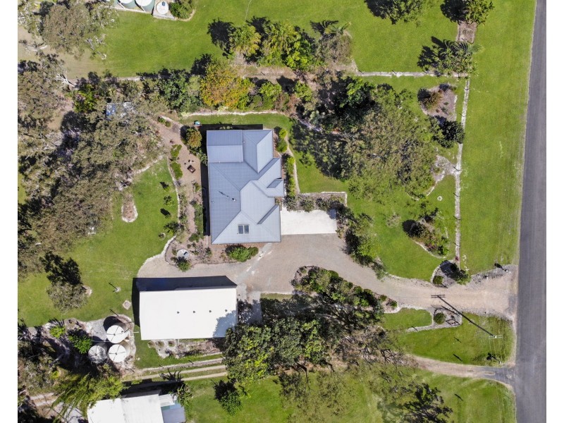 111 Jakeman Drive, Agnes Water QLD 4677