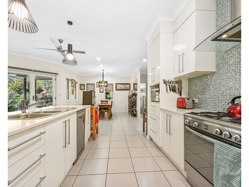 111 Jakeman Drive, Agnes Water QLD 4677