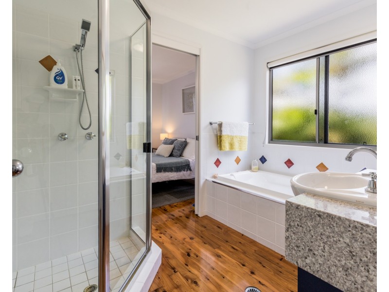 5 Coral Avenue, Agnes Water QLD 4677