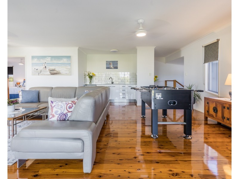 5 Coral Avenue, Agnes Water QLD 4677