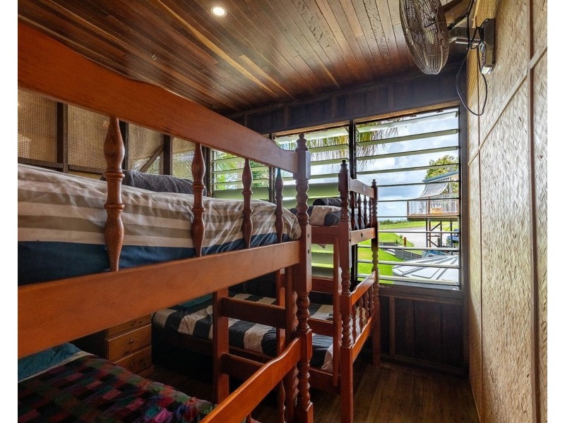 3 Barton Street, Seventeen Seventy QLD 4677