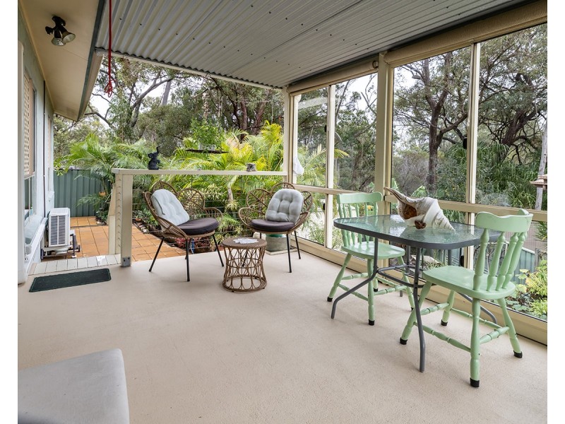 5 Palm Court, Agnes Water QLD 4677