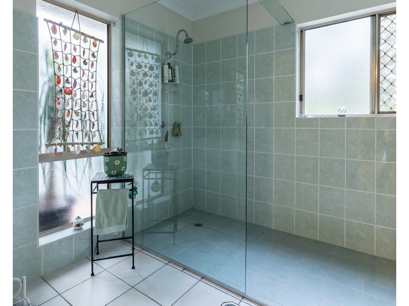5 Palm Court, Agnes Water QLD 4677