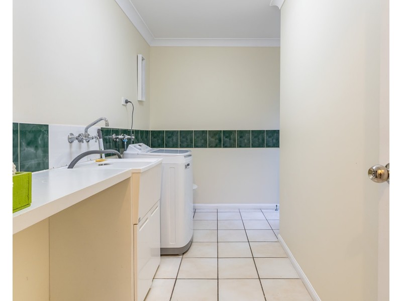 5 Palm Court, Agnes Water QLD 4677