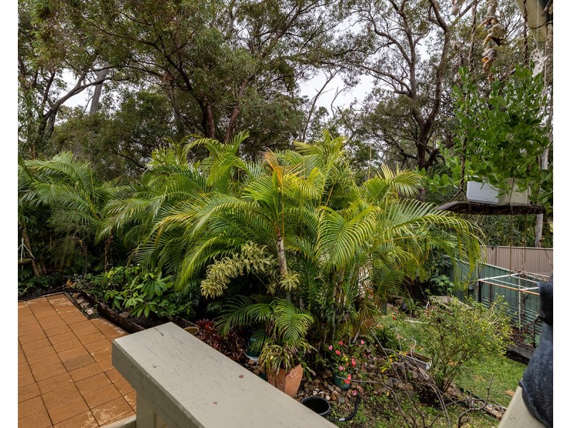 5 Palm Court, Agnes Water QLD 4677
