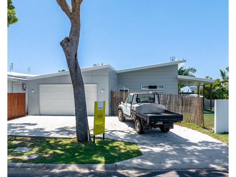 2 North Break Drive, Agnes Water QLD 4677