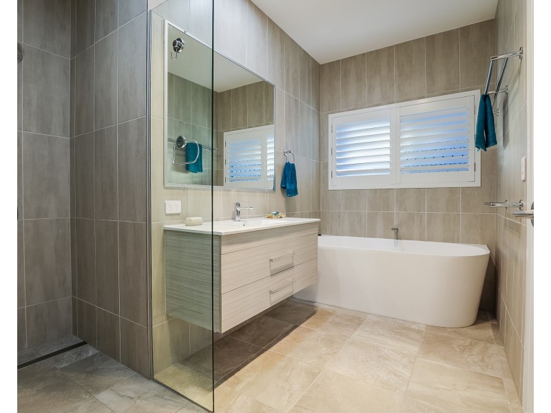 38 Atlantis Boulevard, Agnes Water QLD 4677