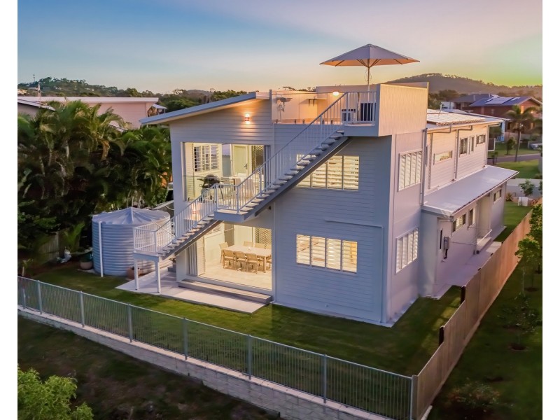 38 Atlantis Boulevard, Agnes Water QLD 4677