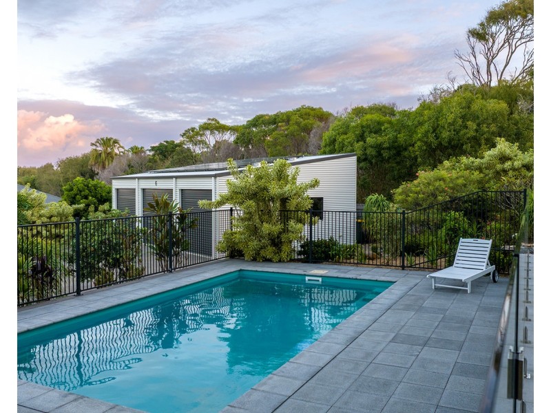 6 Seaview Court, Agnes Water QLD 4677