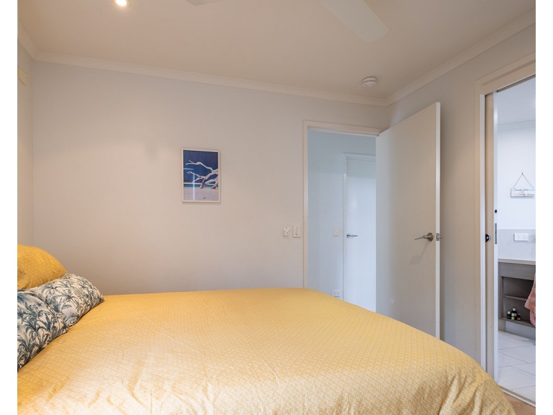 6/2 Dolphin Court, Agnes Water QLD 4677