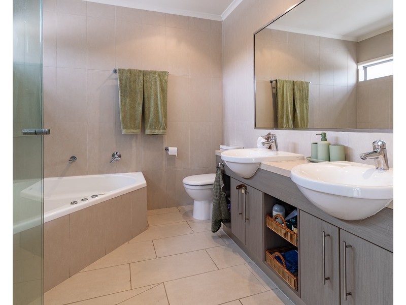 6/2 Dolphin Court, Agnes Water QLD 4677