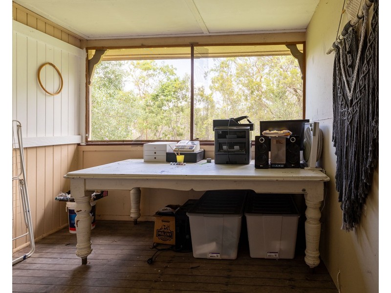 601 Murphy Road, Captain Creek QLD 4677