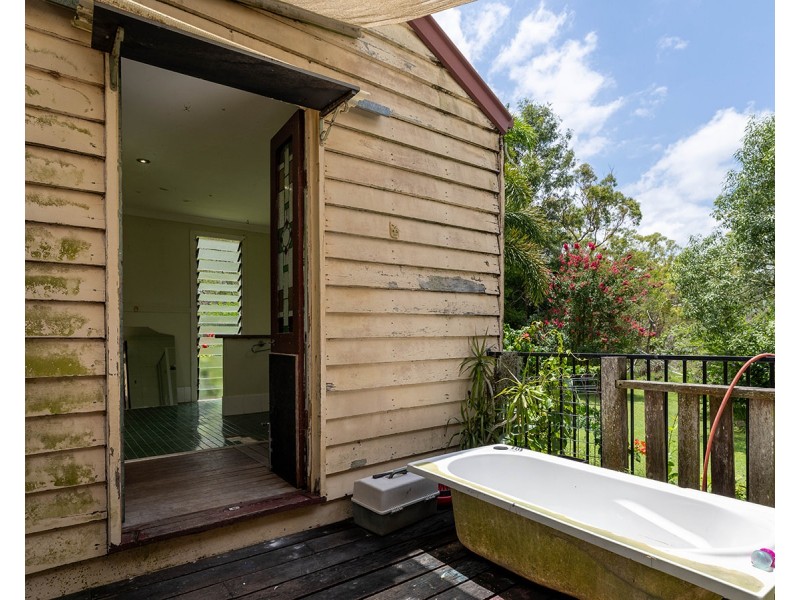 601 Murphy Road, Captain Creek QLD 4677