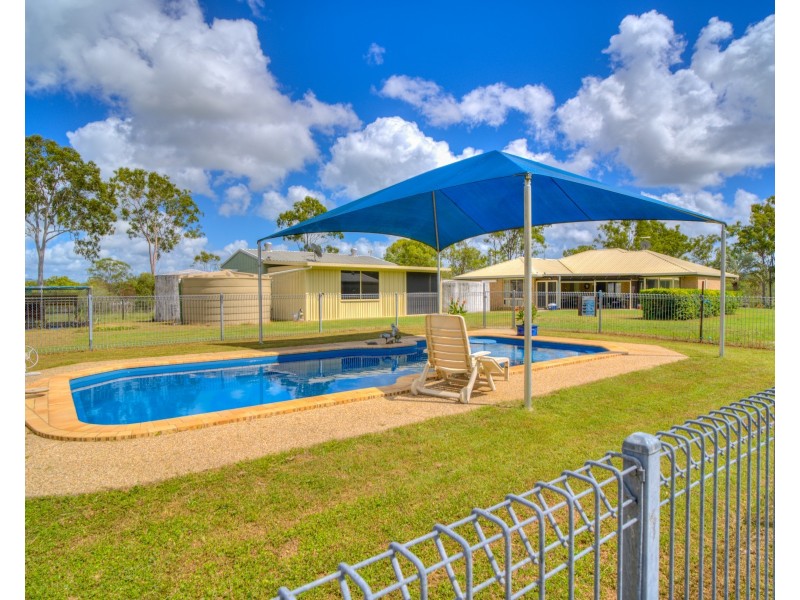 1382 Fingerboard Road, Mount Tom QLD 4677