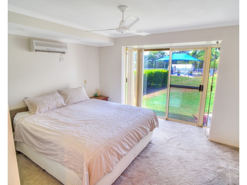 1382 Fingerboard Road, Mount Tom QLD 4677