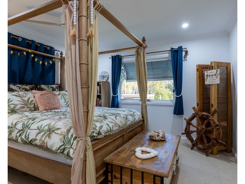 Captain Creek QLD 4677