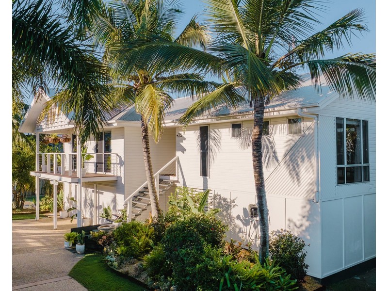 25 Marine Parade, Agnes Water QLD 4677
