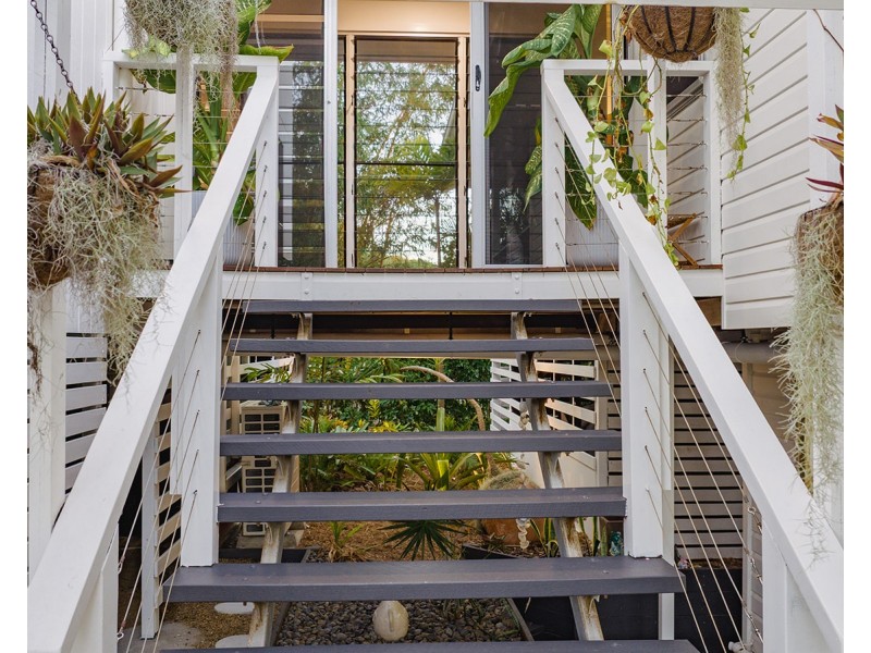 25 Marine Parade, Agnes Water QLD 4677