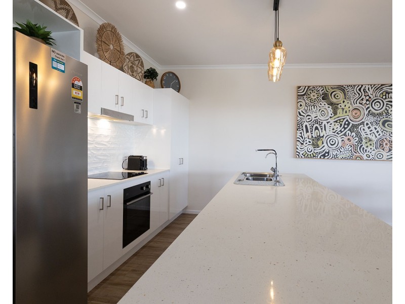 7 Atlantis Boulevard, Agnes Water QLD 4677