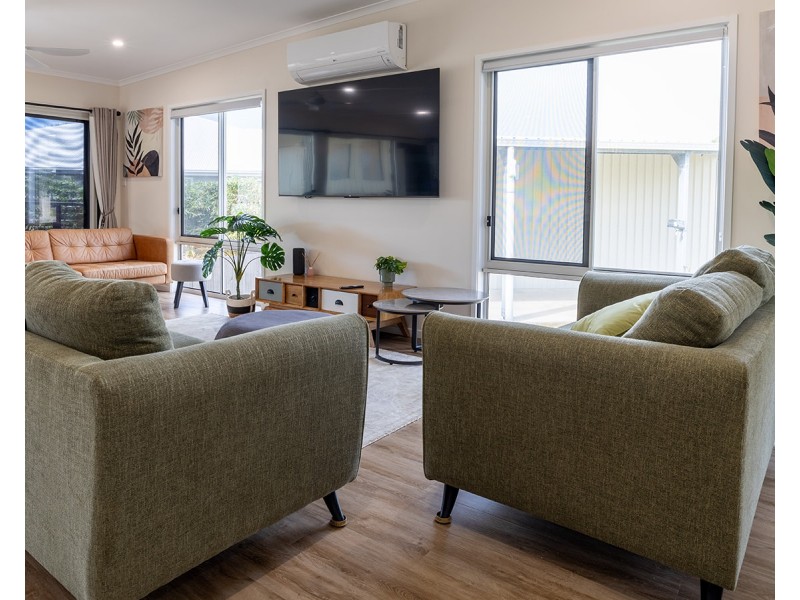 7 Atlantis Boulevard, Agnes Water QLD 4677