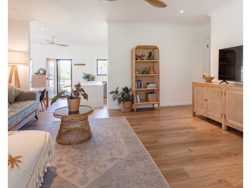 2051 Round Hill Road, Round Hill, Agnes Water QLD 4677