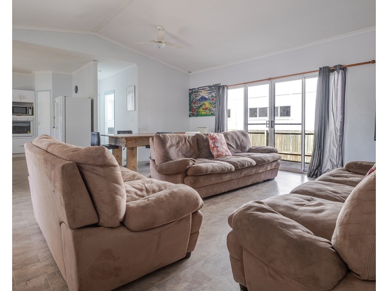19 Captain Cook Drive, Agnes Water QLD 4677