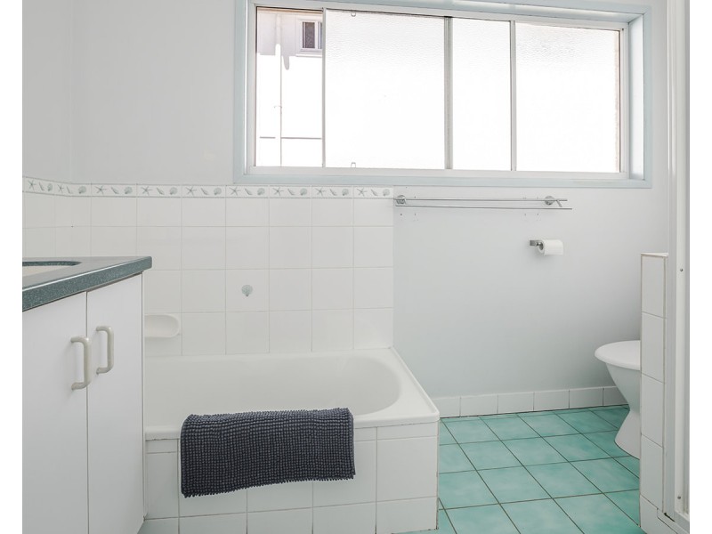 19 Captain Cook Drive, Agnes Water QLD 4677