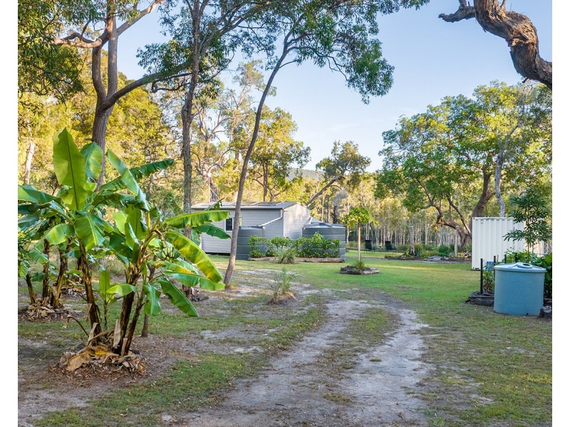2432 Round Hill Road, Agnes Water QLD 4677