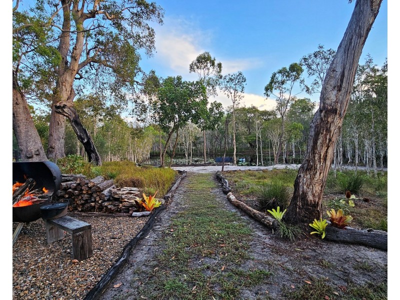 2432 Round Hill Road, Agnes Water QLD 4677