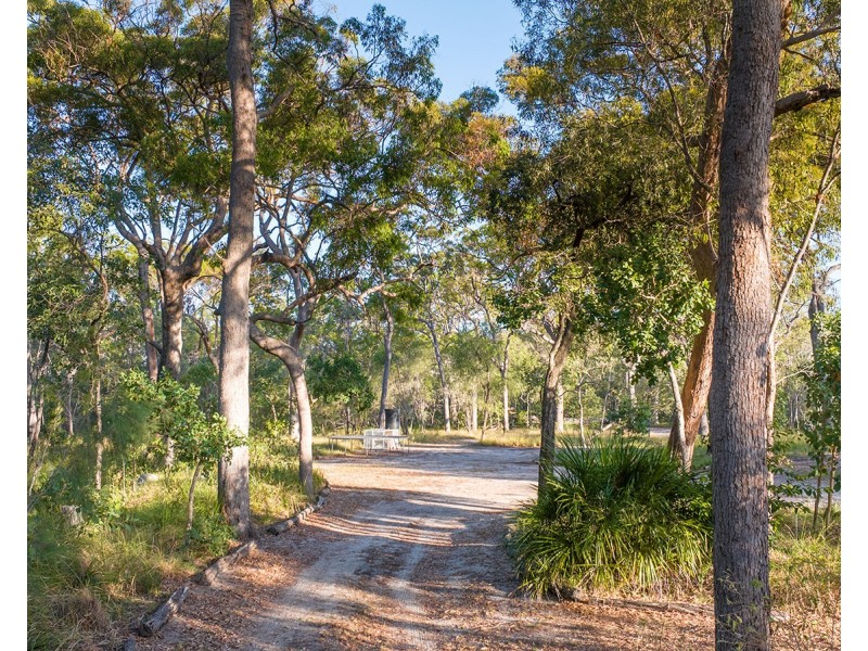 2432 Round Hill Road, Agnes Water QLD 4677
