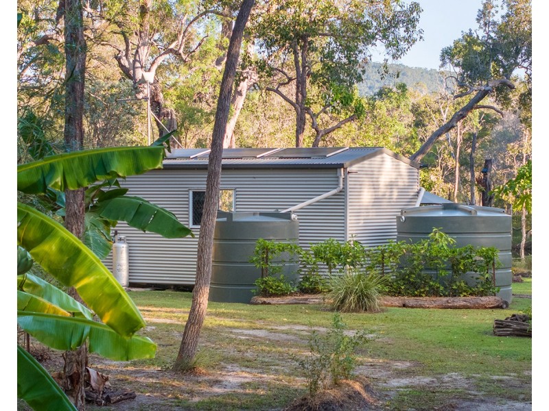 2432 Round Hill Road, Agnes Water QLD 4677