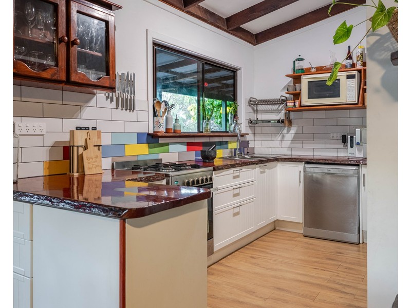 619 Murphy Road, Captain Creek QLD 4677