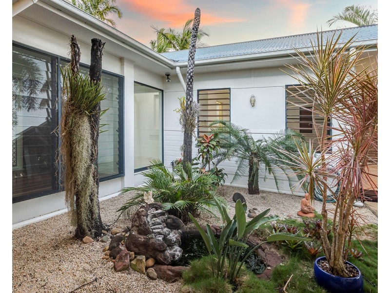 7 Waterfront Drive, Agnes Water QLD 4677