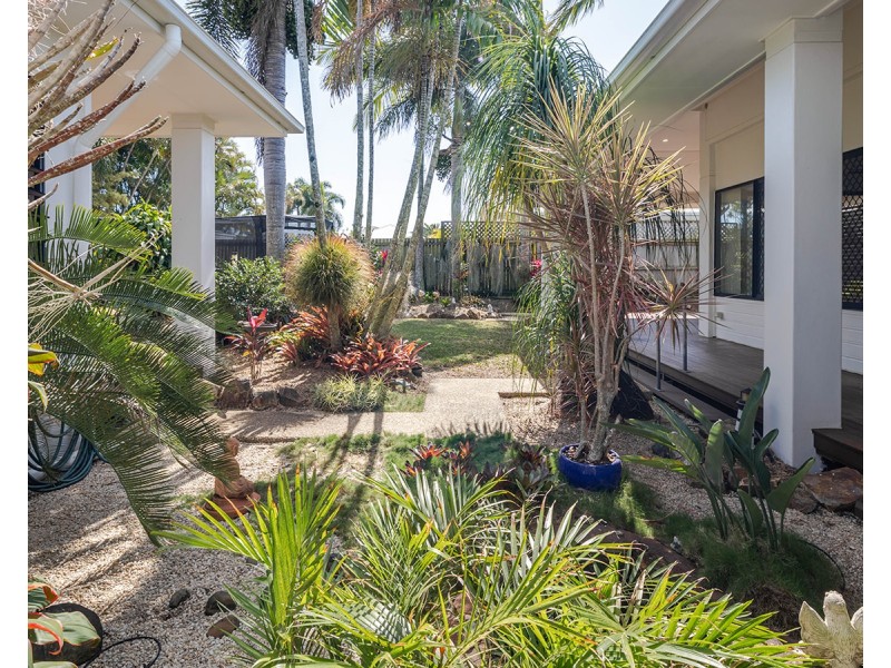 7 Waterfront Drive, Agnes Water QLD 4677