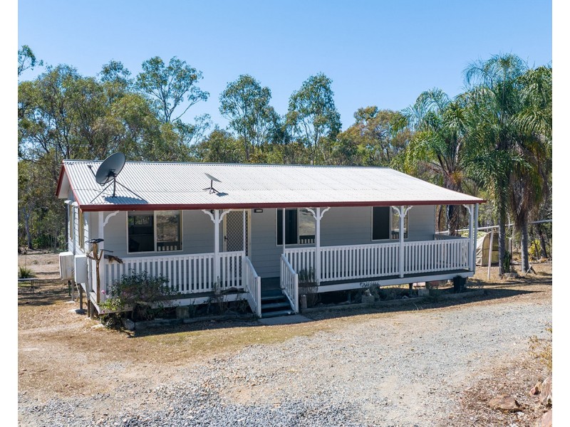 121 Fitzroy Crescent, Agnes Water QLD 4677