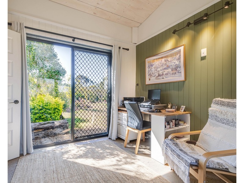 360 Cross Road, Euleilah QLD 4674