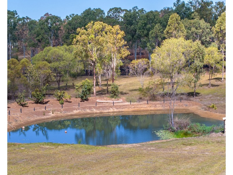 360 Cross Road, Euleilah QLD 4674