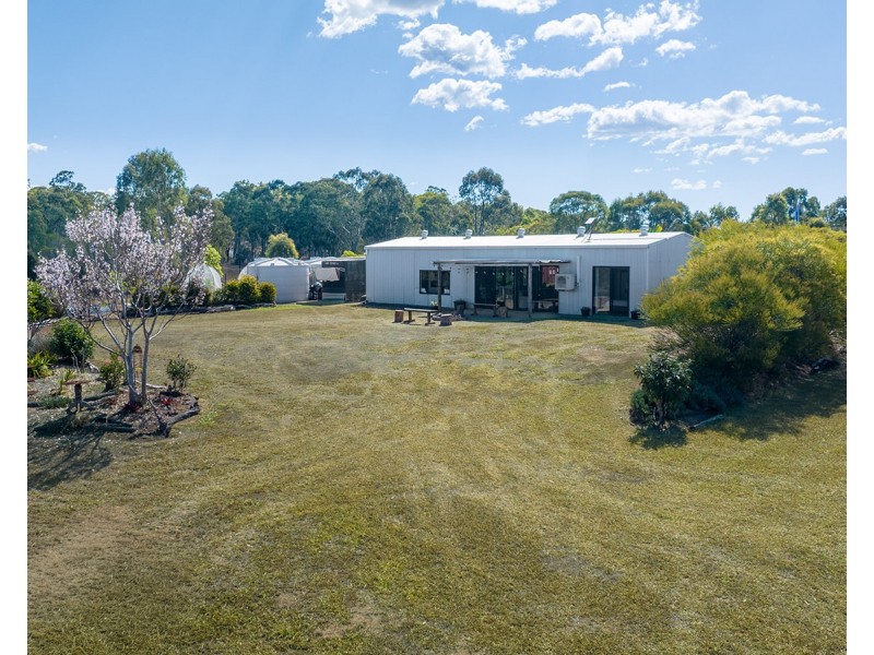 360 Cross Road, Euleilah QLD 4674