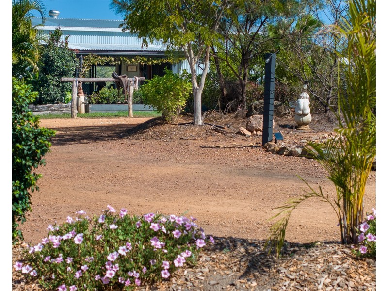 360 Cross Road, Euleilah QLD 4674