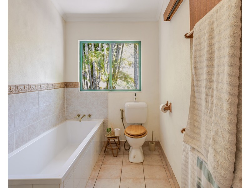 137 Josefski Road, Agnes Water QLD 4677