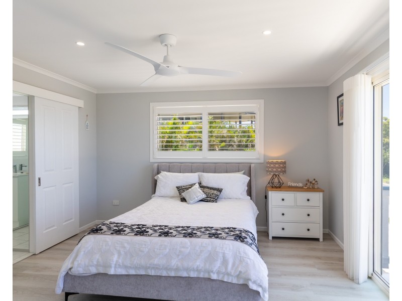 13 Woodrow Drive, Agnes Water QLD 4677
