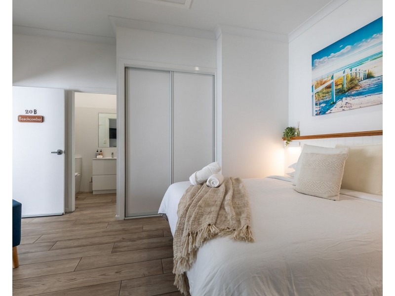 20/4 Ocean Beach Drive, Agnes Water QLD 4677