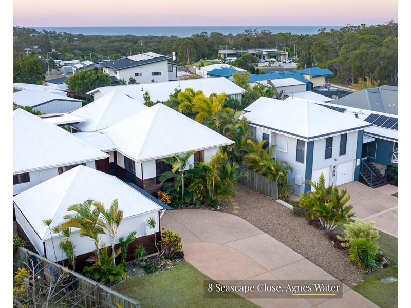 8 Seascape Close, Agnes Water QLD 4677