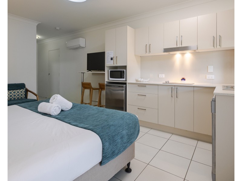 117/1 Beaches Village Circuit, Agnes Water QLD 4677